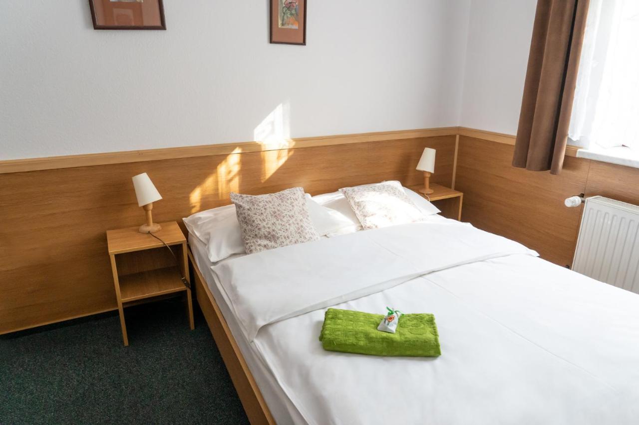 Hotel Beskid Бельско-Бяла Экстерьер фото