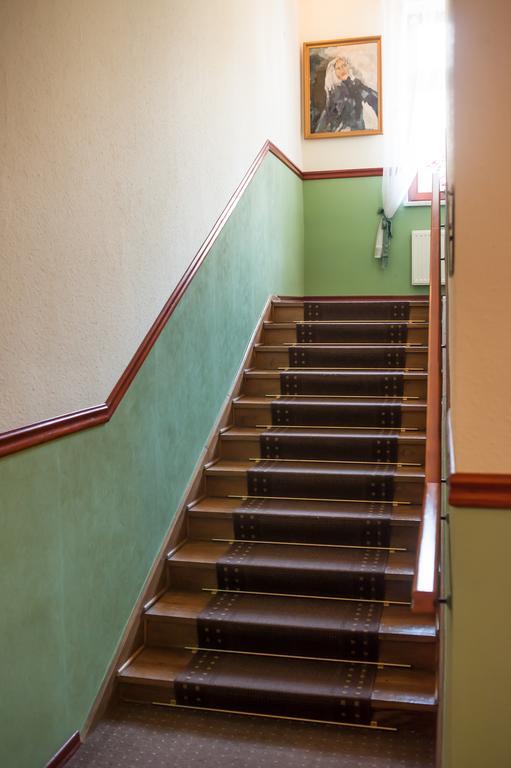 Hotel Beskid Бельско-Бяла Экстерьер фото